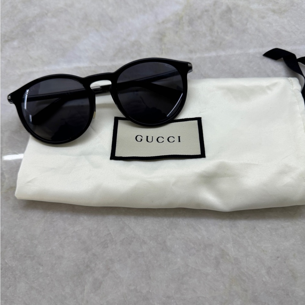 Gucci Black Sunglasses